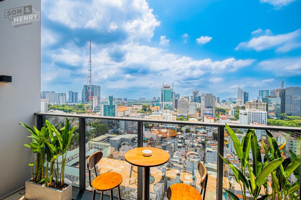 Апартаменти Son&Henry The Marq Luxury Хошимін Екстер'єр фото