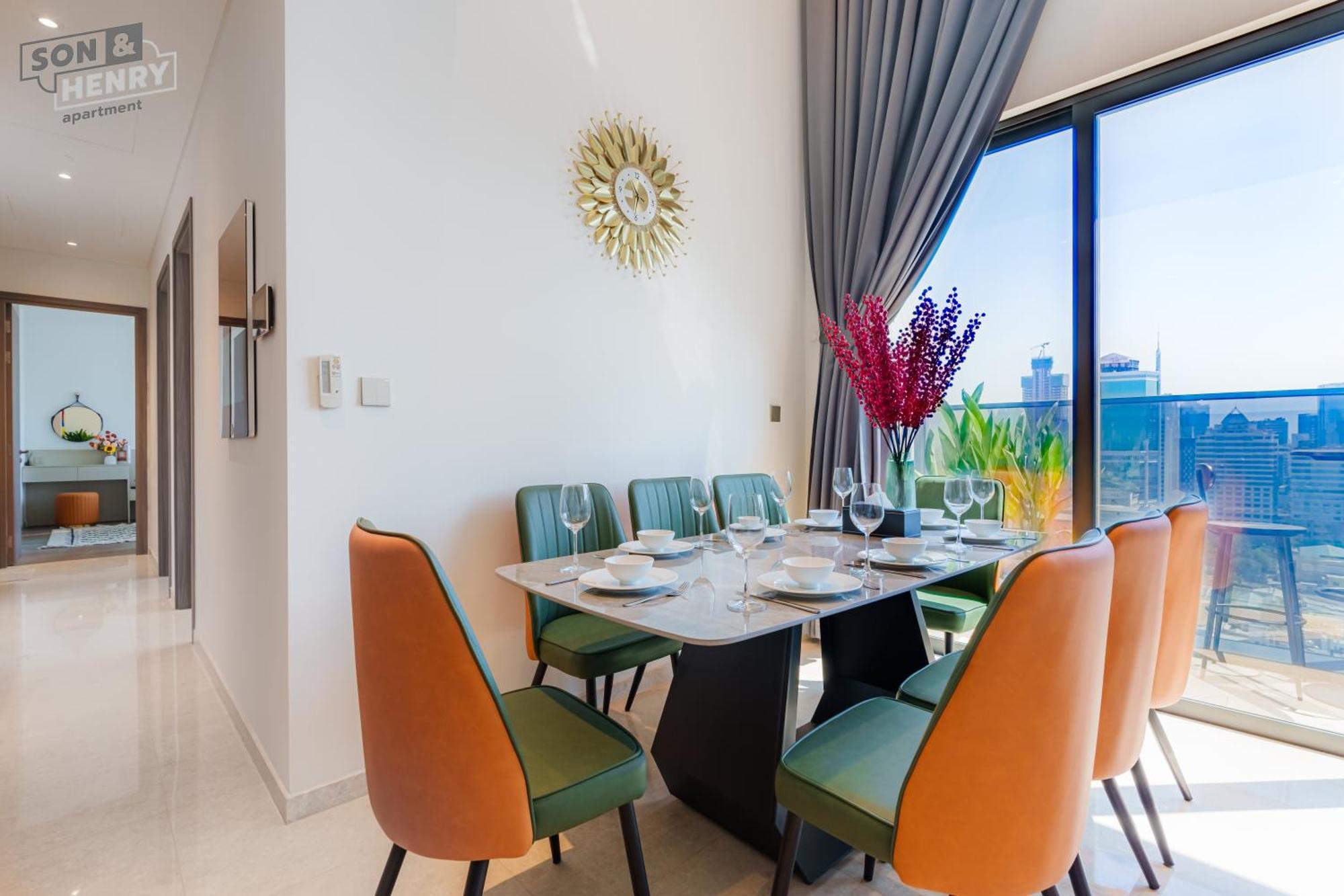 Апартаменти Son&Henry The Marq Luxury Хошимін Екстер'єр фото
